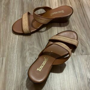 Sz 8 Toscanella 2” wedge sandal. made in Italy